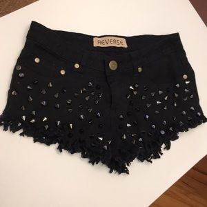 Reverse Shorts
